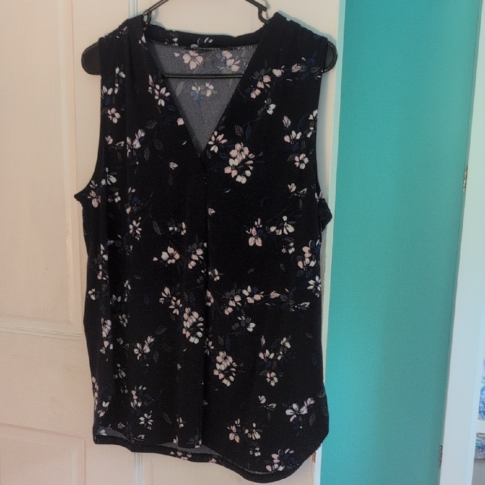 Floral Blue Sleeveless Women's Top